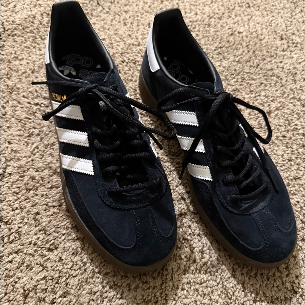 Adidas Spezial Men’s 9